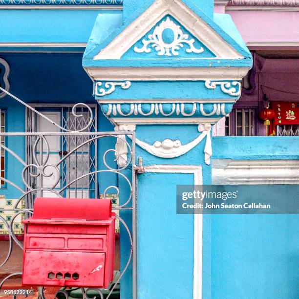 singapore, shophouses on koon seng road - peranakan culture stock pictures, royalty-free photos & images