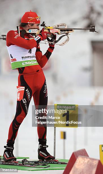 Emil Hegle Svendsen of Norway competes during the men's mass start in the e.on Ruhrgas IBU Biathlon World Cup on January 16, 2010 in Ruhpolding,...