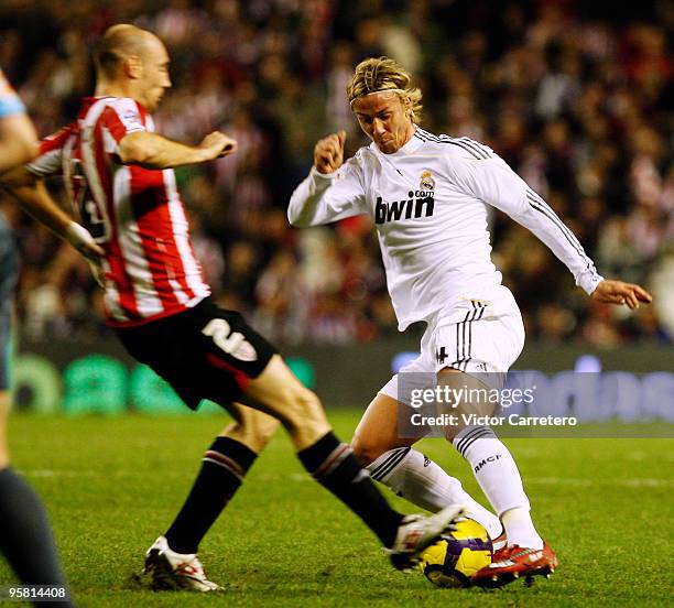 Guti of Real Madrid in action during the La Liga match between Bilbao and Real Madrid on January 16, 2010 in Bilbao, Spain.