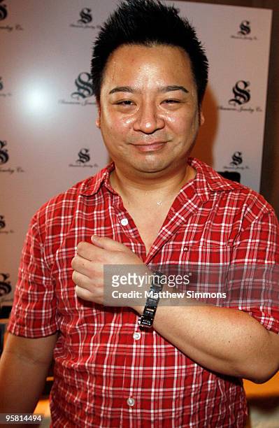 Actor Rex Lee poses with the Simmons Jewelry Co. Display during the HBO Luxury Lounge in honor of the 67th annual Golden Globe Awards held at the...