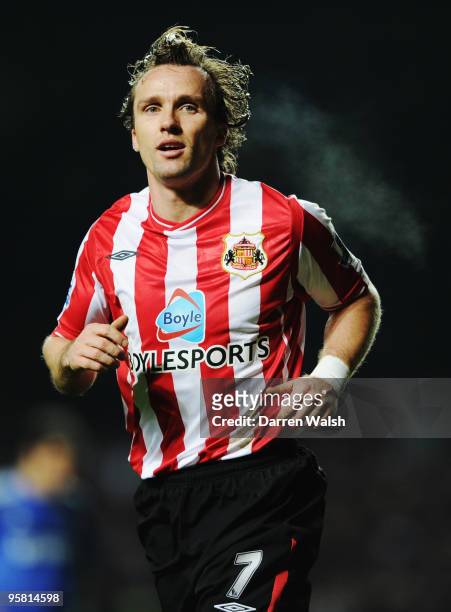 Bolo Zenden of Sunderland is seen during the Barclays Premier League match between Chelsea and Sunderland at Stamford Bridge on January 16, 2010 in...