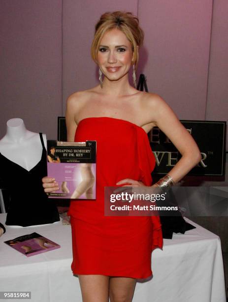 Actress Ashley Jones poses at the Kari Feinstein Golden Globes Style Lounge at Zune LA on January 14, 2010 in Los Angeles, California.