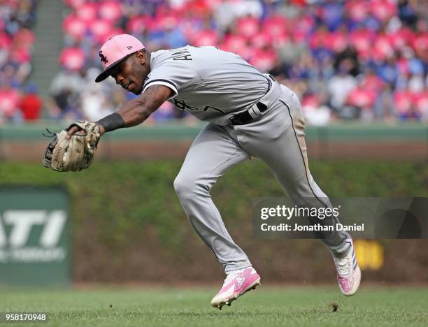Tim Anderson of the Chicago White Sox snags a line drive by Ben Zobrist of the Chicago Cubs for an out in the 7th inning at Wrigley Field on May 13,...