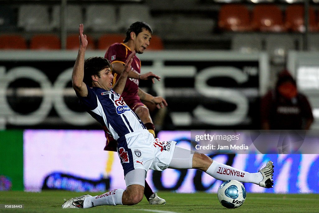 Pachuca v Estudiantes Tecos - Clausura 2010