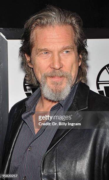 Actor Jeff Bridges attends the 35th Annual Los Angeles Film Critics Association Awards at InterContinental Hotel on January 16, 2010 in Century City,...