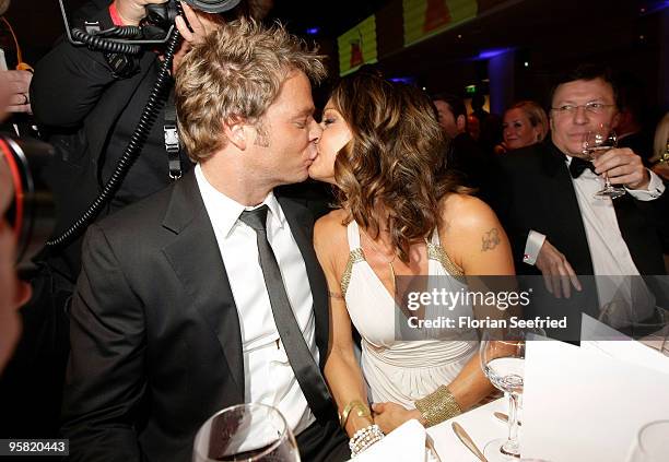 Host Oliver Geissen and wife actress Christina Plate attend the 37th German Filmball 2010 at the Hotel Bayerischer Hof on January 16, 2010 in Munich,...