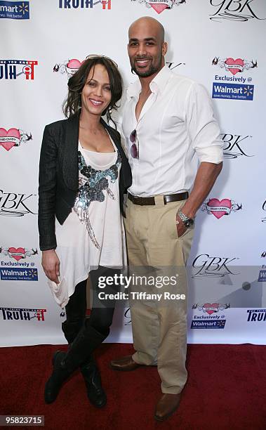 Actress Nicole Ari Parker and actor Boris Kodjoe attend GBK's Gift Lounge for the 2010 Golden Globes Nominees and Presenters Day 2 at the Mondrian...