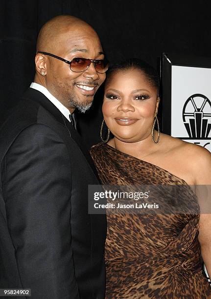 Actors Sidney Hicks and Mo'Nique attend the 35th annual Los Angeles Film Critics Association Awards at InterContinental Hotel on January 16, 2010 in...