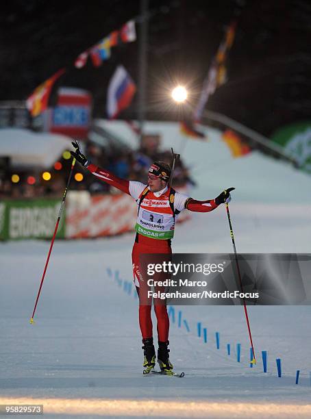 Dominik Landertinger of Austria competes during the Men's relay in the e.on Ruhrgas IBU Biathlon World Cup on January 17, 2010 in Ruhpolding, Germany.