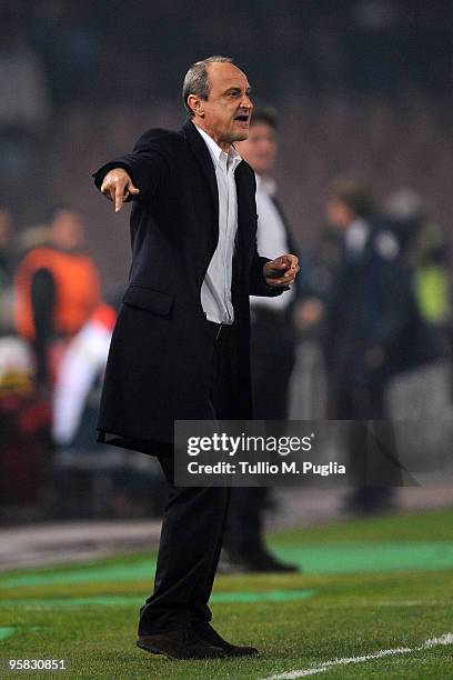 Delio Rossi coach of Palermo issues instructions during the Serie A match between SSC Napoli and US Citta di Palermo at Stadio San Paolo on January...