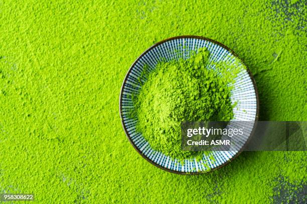 tè matcha verde biologico - powder foto e immagini stock