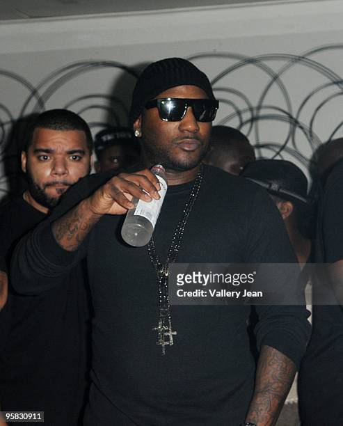 Young Jeezy host party at B.E.D. Nightclub with portions of the proceeds to benefit the victims of Haiti Earthquake on January 16, 2010 in Miami...