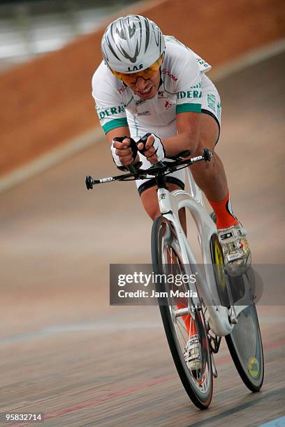 Armando Pagaza competes during the national cycling championship Copa Federacion at National Center for High Performance on January 17, 2010 in...