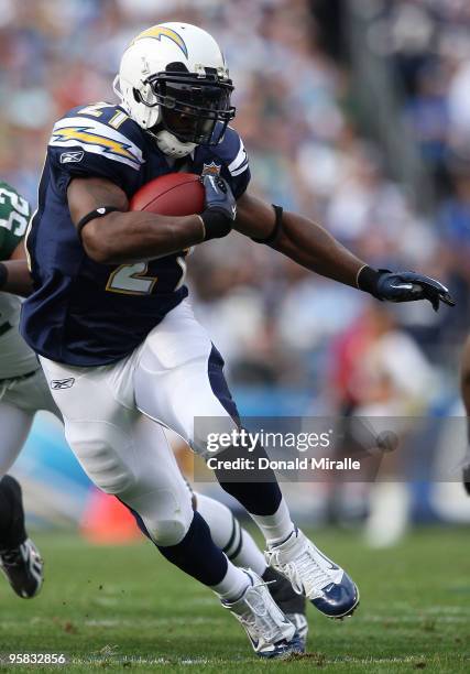 Running back LaDainian Tomlinson of the San Diego Chargers runs with the ball against the New York Jets during the AFC Divisional Playoff Game at...