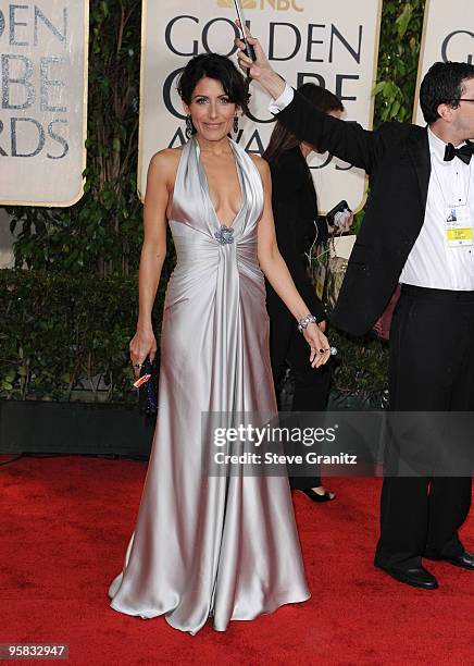 Actress Lisa Edelstein arrives at the 67th Annual Golden Globe Awards at The Beverly Hilton Hotel on January 17, 2010 in Beverly Hills, California.