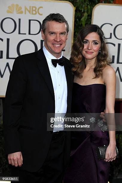 Actors Tate Donovan and Rose Byrne arrive at the 67th Annual Golden Globe Awards at The Beverly Hilton Hotel on January 17, 2010 in Beverly Hills,...