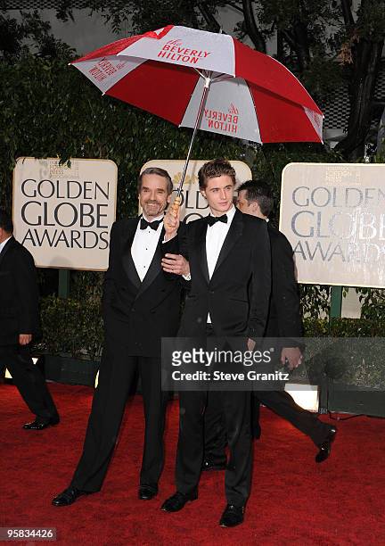 Actor Jeremy Irons and guest arrive at the 67th Annual Golden Globe Awards at The Beverly Hilton Hotel on January 17, 2010 in Beverly Hills,...