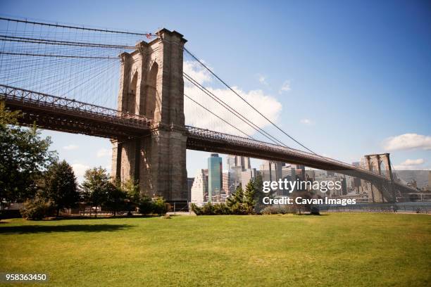 brooklyn bridge park against sky - brooklyn bridge stock pictures, royalty-free photos & images