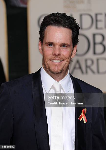 Actor Kevin Dillon arrives at the 67th Annual Golden Globe Awards held at The Beverly Hilton Hotel on January 17, 2010 in Beverly Hills, California.