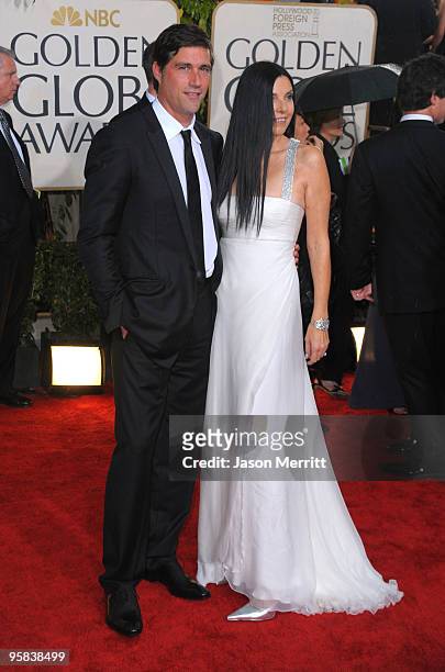 Actor Matthew Fox and wife Margherita Ronchi arrives at the 67th Annual Golden Globe Awards held at The Beverly Hilton Hotel on January 17, 2010 in...