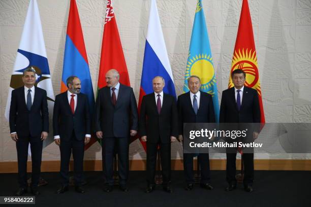 Secretary Tigran Sarkisyan, Armemian Prime Minister Nikol Pashinyan, Belarussian President Alexander Lukashenko, Russian President Vladimir Putin,...