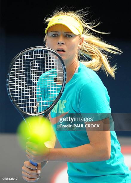 Tennis Ru 12 Maria Sharapova Portrait Shoot May Stock Photos, High-Res Pictures ...