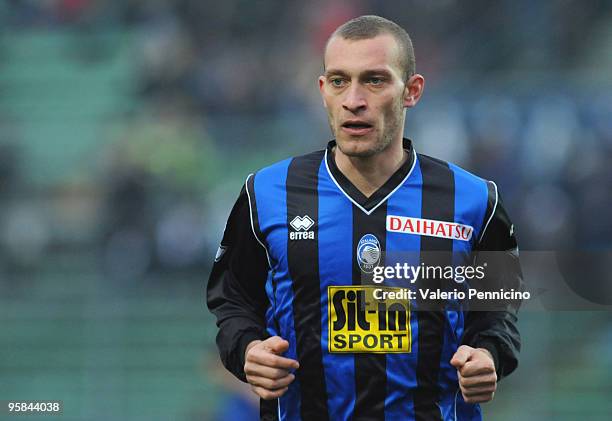 Tiberio Guarente of Atalanta BC looks on during the Serie A match between Atalanta BC and SS Lazio at Stadio Atleti Azzurri d'Italia on January 17,...