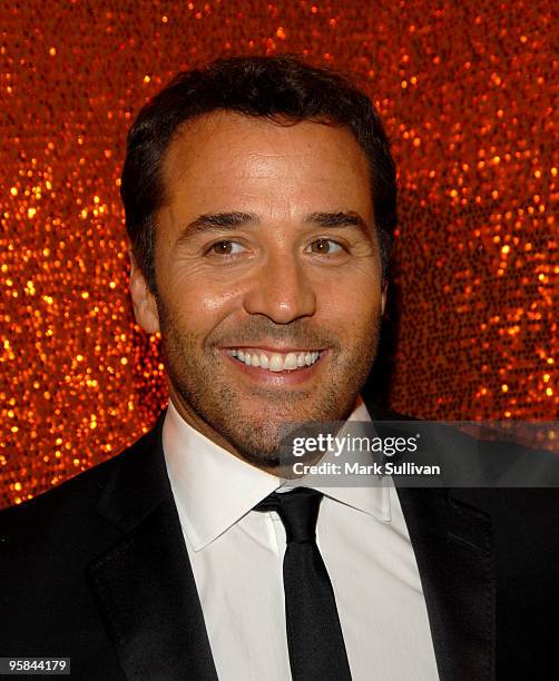 Actor Jeremy Piven attends HBO's Post 67th Annual Golden Globes party at Circa 55 Restaurant on January 17, 2010 in Beverly Hills, California.