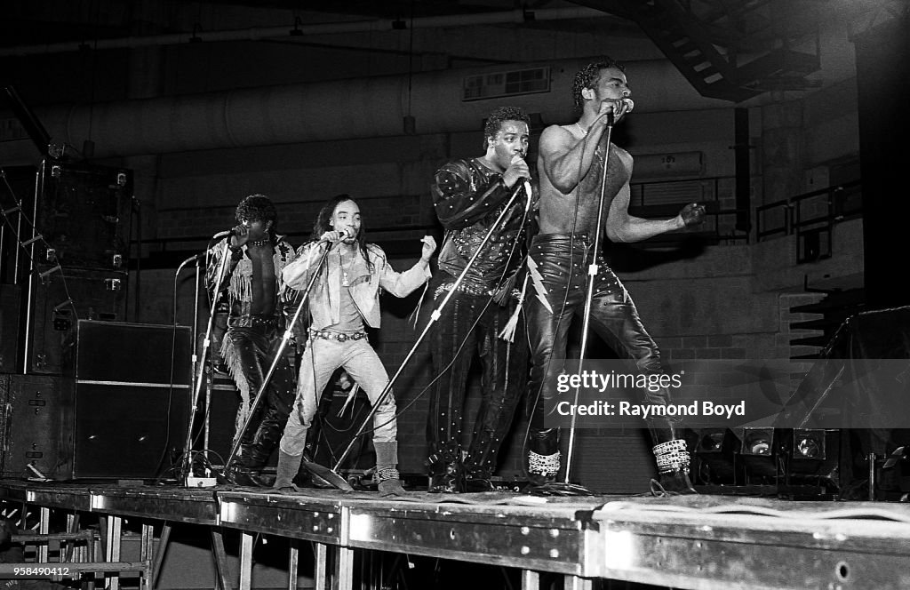 Grandmaster Flash And The Furious Five Live In Concert