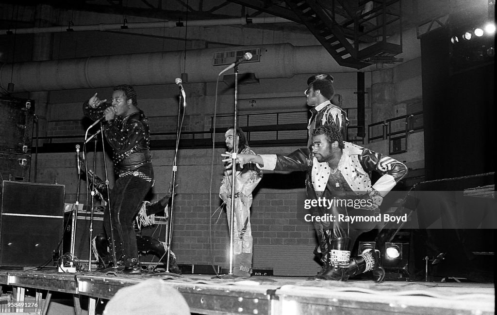 Grandmaster Flash And The Furious Five Live In Concert