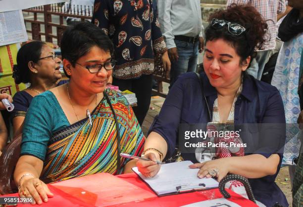 North East Woman's Front initiated a signature campaign demanding the withdrawal of Citizenship Bill 2016 at Guwahati.