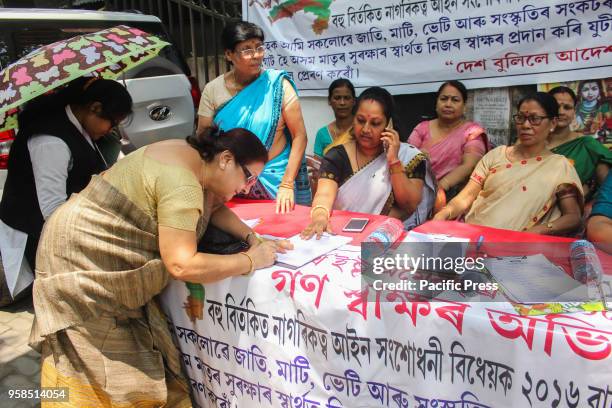 North East Woman's Front initiated a signature campaign demanding the withdrawal of Citizenship Bill 2016 at Guwahati.