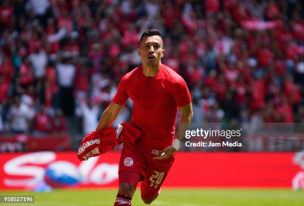 Fernando Uribe of Toluca celebrates after scoring the first goal of his team during the semifinals second leg match between Toluca and Tijuana as...