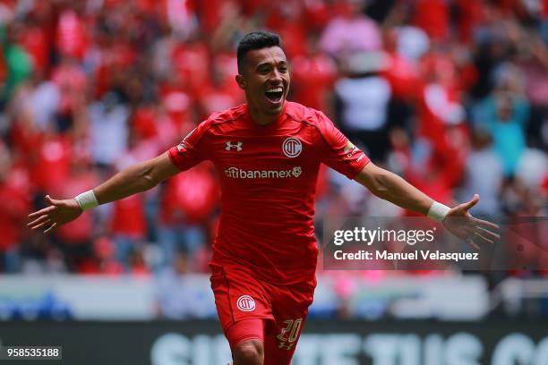 Fernando Uribe of Toluca celebrates after scoring the second goal of his team during the semifinals second leg match between Toluca and Tijuana as...