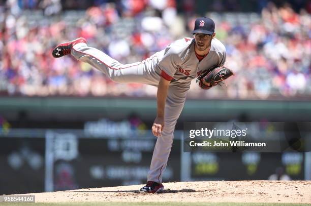 Joe Kelly of the Boston Red Sox pitches against the Texas Rangers at Globe Life Park in Arlington on Sunday, May 31, 2015 in Arlington, Texas. The...