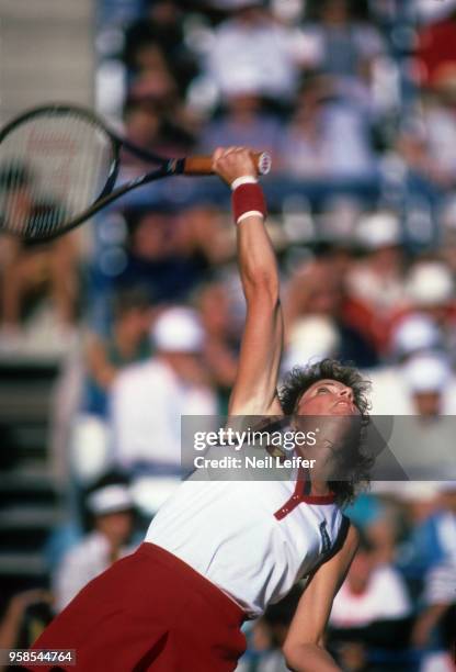 Chris Evert Lloyd in action, serve vs USA Martina Navratilova during Women's Singles Finals match at USTA National Tennis Center. Flushing, NY...