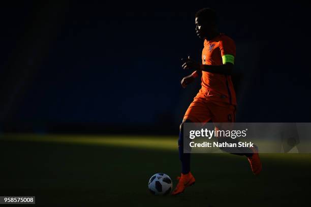 Daishawn Redan of Netherlands in action during the UEFA European Under-17 Championship match between Netherlands and Ireland at Proact Stadium on May...