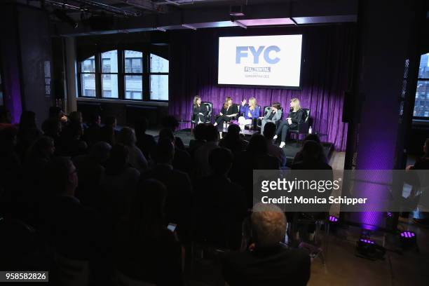 Cynthia Littleton, Amber Tamblyn, Samantha Bee, Kara Swisher and Arianna Huffington speak onstage during the "Full Frontal with Samantha Bee" FYC...