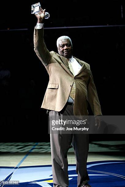Legend Oscar Robertson receives the National Civil Rights Museum Sports Legacy Award during halftime of a game between the Memphis Grizzlies and the...