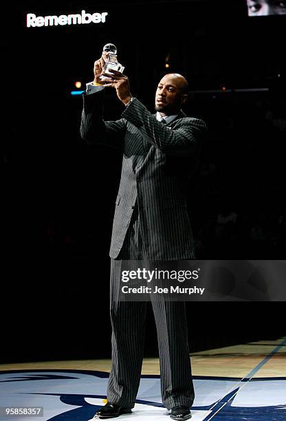 Legend Alonzo Mourning receives the National Civil Rights Museum Sports Legacy Award during halftime of a game between the Memphis Grizzlies and the...