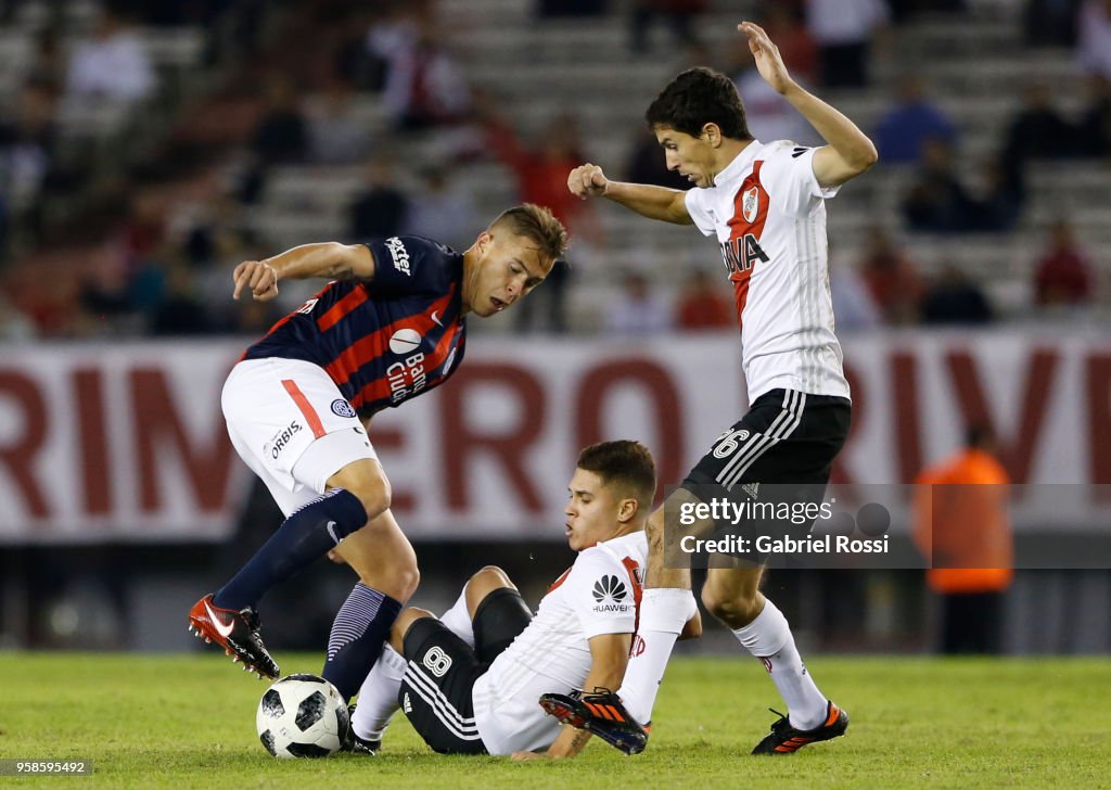 River Plate v San Lorenzo - Superliga 2017/18
