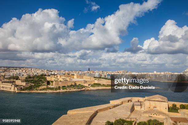 panorama valletta - st julians bay stock pictures, royalty-free photos & images