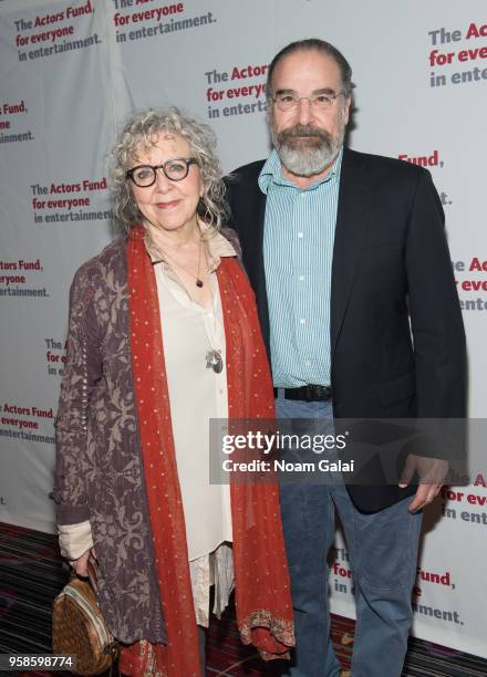 Kathryn Grody and Mandy Patinkin attend The Actors Fund 2018 Gala at Marriott Marquis Times Square on May 14, 2018 in New York City.