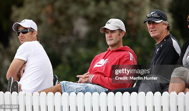 Shane Bond Nathan Astle and John Wright watch during the ICC U19 Cricket World Cup match between New Zealand and Zimbabwe at Bert Sutcliffe Oval on...