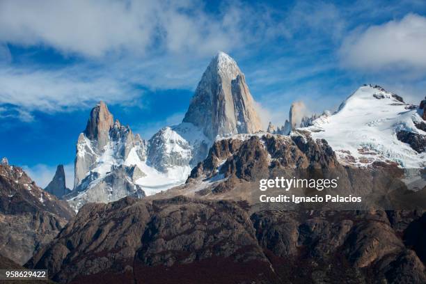 fitz roy peaks, parque nacional los glaciares (glaciers national park) - ignacio palacios stock pictures, royalty-free photos & images