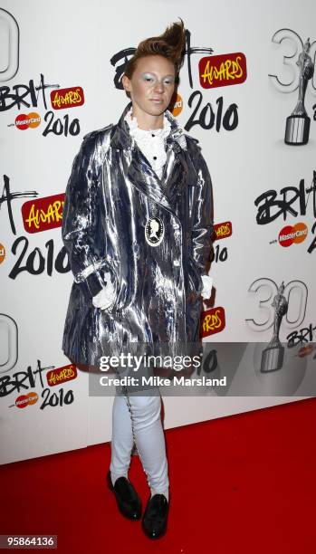 La Roux arrives at the Brit Awards 2010 launch held the at The Indigo 02 on January 18, 2010 in London, England.