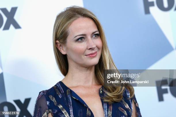 Amy Acker attends 2018 Fox Network Upfront at Wollman Rink, Central Park on May 14, 2018 in New York City.