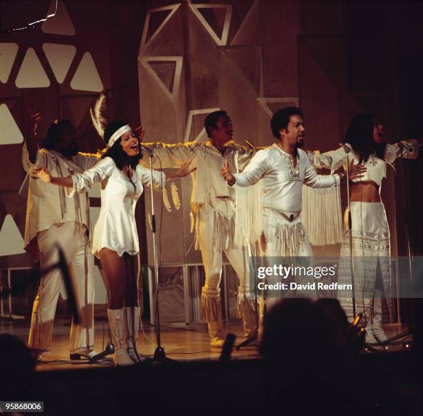 American group 5th Dimension perform on a television show circa 1972.