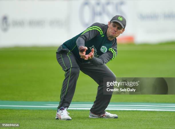 Dublin , Ireland - 15 May 2018; Ireland captain William Porterfield during the warm-up prior to play on day five of the International Cricket Test...