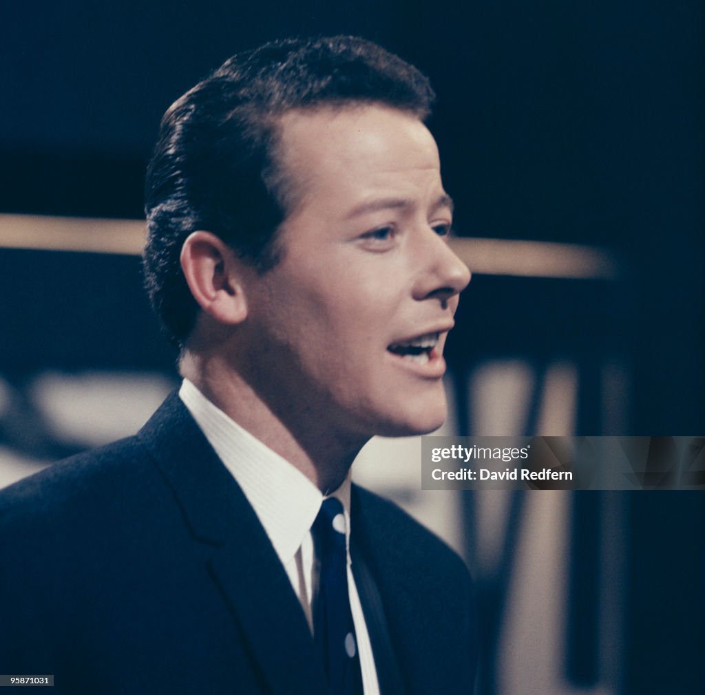 Singer Craig Douglas Performs On A Television Show In 1963 News Photo singer-craig-douglas-performs-on-a-television-show-in-1963-news-photo